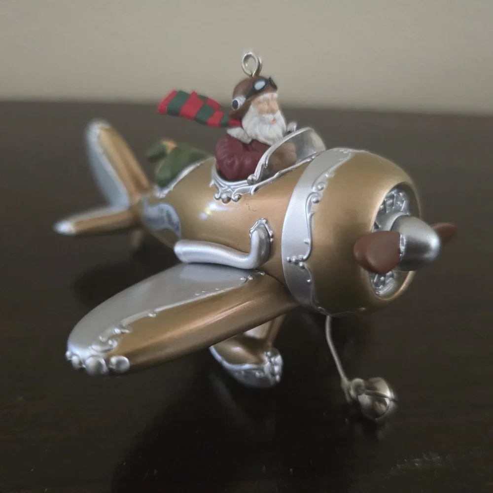 2006 Hallmark Ornament Spirit of St. Nick Magic Airplane Windup NIB-710-416
